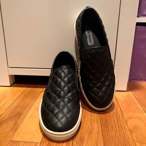 Steve Madden slip on Ecentrcq Sneaker